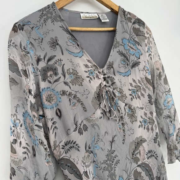 Vintage Fairycore Whimsygoth Silk Floral Beaded Top Gray Sheer Ruffle Sleeve M - Picture 2 of 9